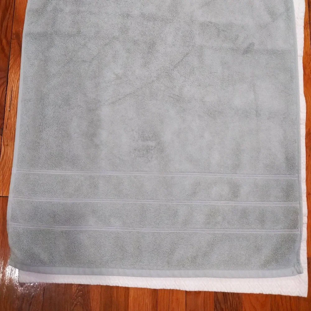 Hudson Park Supreme Tub Mat